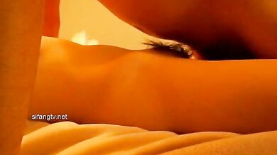 【极品反差婊】极品留学反差婊与男友性爱流出，清纯无美颜，舌吻，吃鸡，艹逼，哇哇大叫！ (2)